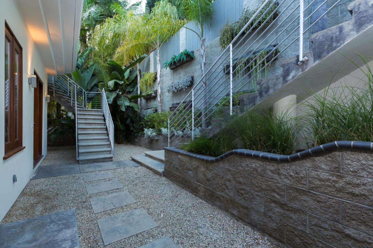 Hébergement de vacances Hollywood Hills With La City Views *